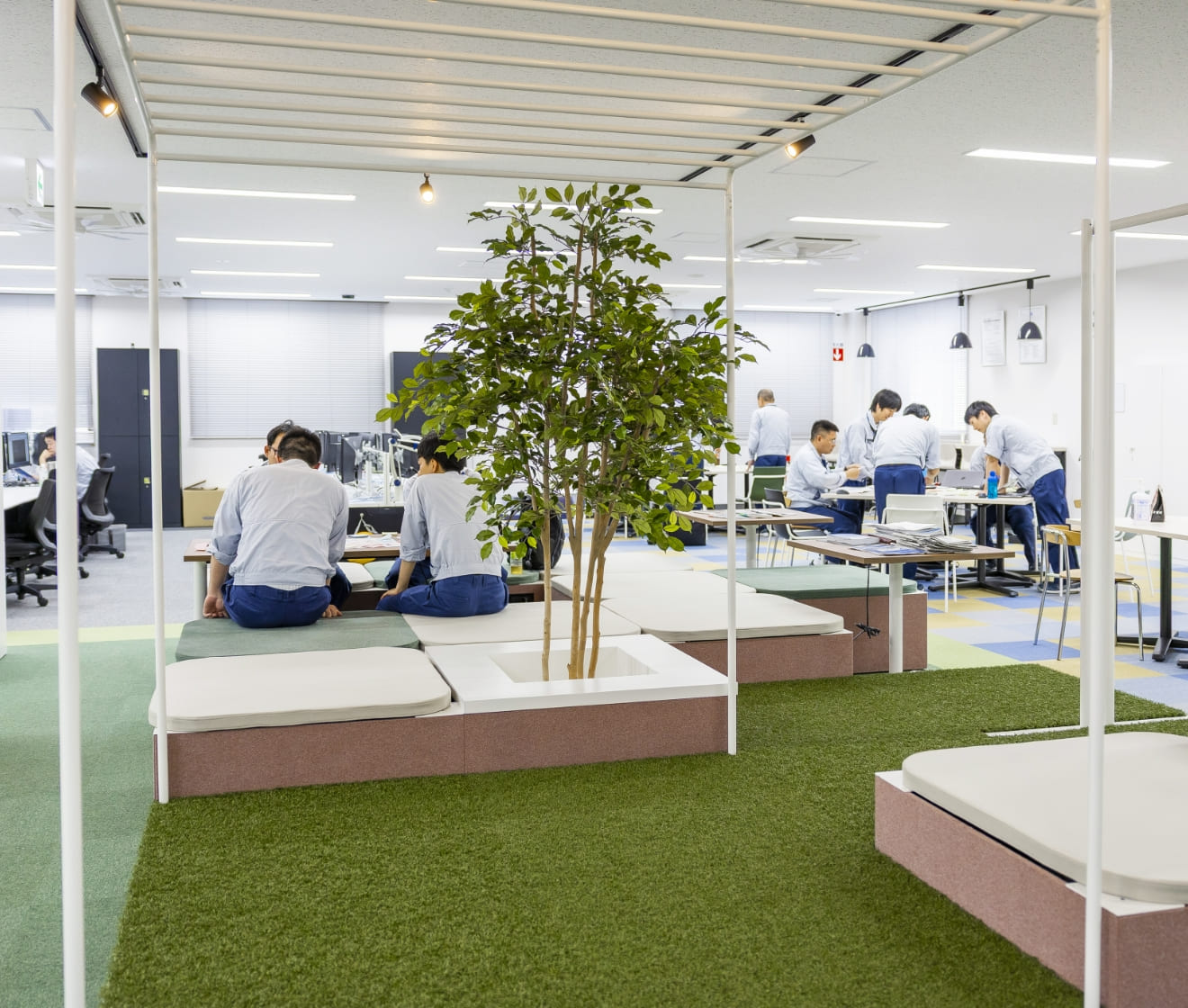 Data教育研修・福利厚生